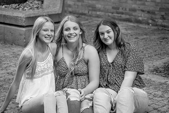 bhostphoto_100_bw