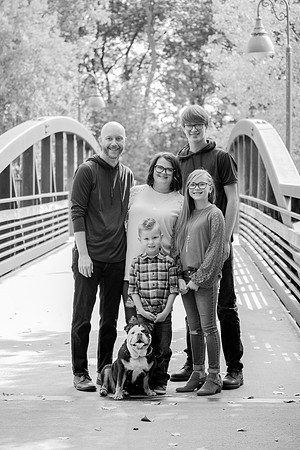 bhostphoto_001_bw