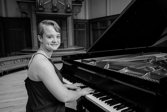 bhostphoto_033_bw