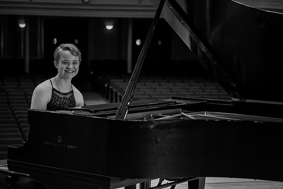 bhostphoto_010_bw