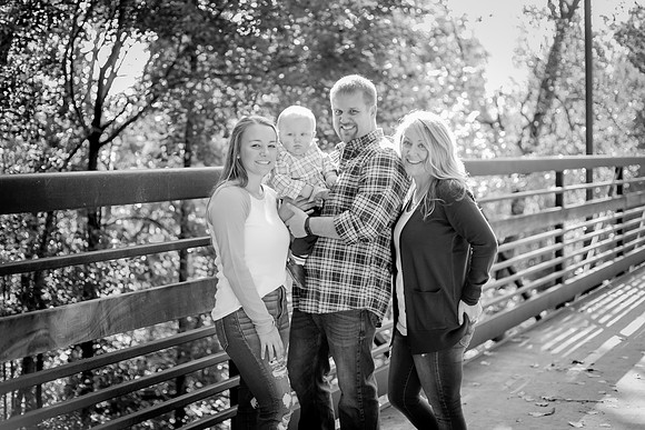 bhostphoto_169_bw