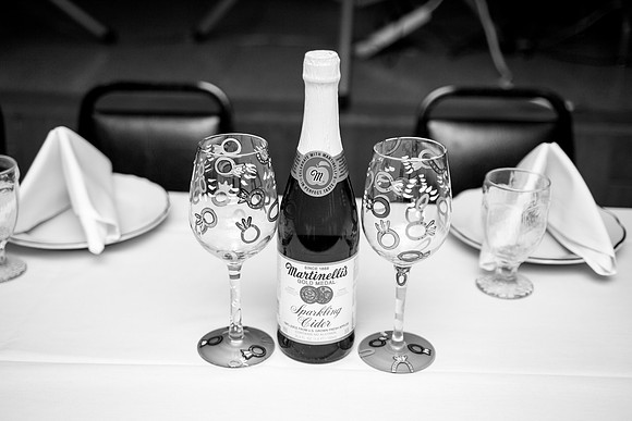 a_bhostphoto_246_bw