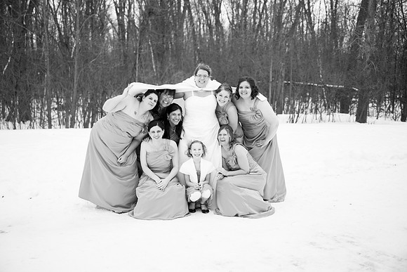 a_bhostphoto_208_bw