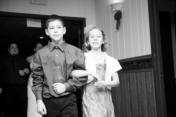 a_bhostphoto_275_bw
