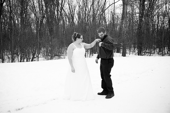 a_bhostphoto_175_bw