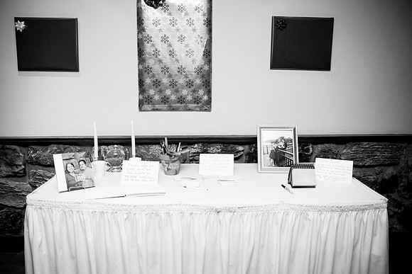 a_bhostphoto_263_bw