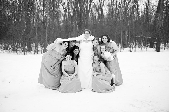 a_bhostphoto_212_bw