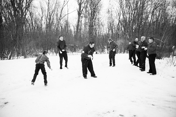a_bhostphoto_202_bw