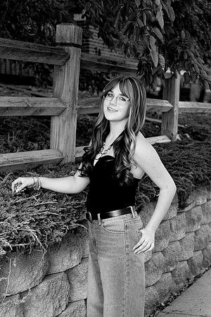 bhostphoto_001_bw