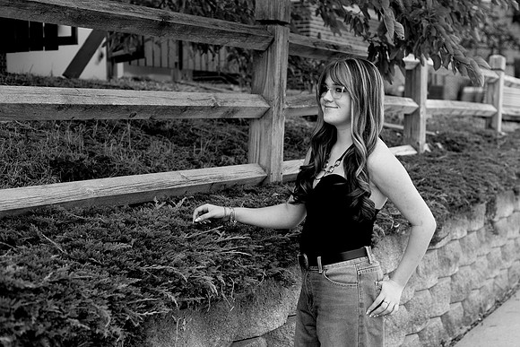 bhostphoto_002_bw