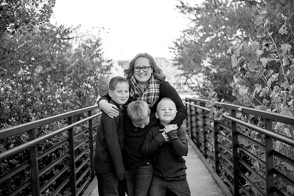 bhostphoto_014_bw