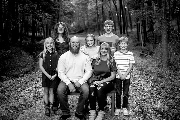 bhostphoto_010_bw