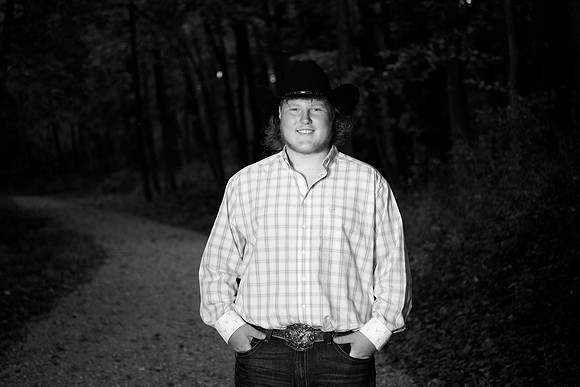 bhostphoto_001_bw