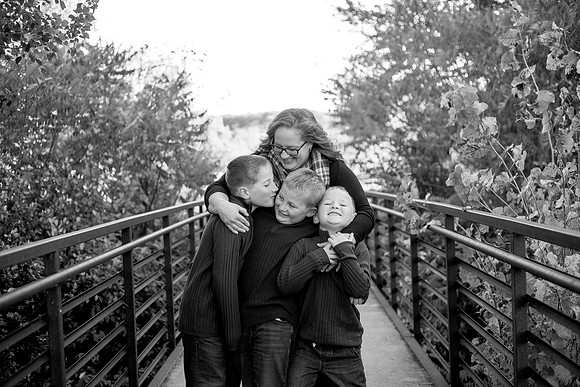 bhostphoto_010_bw