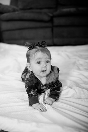 bhostphoto_160_bw