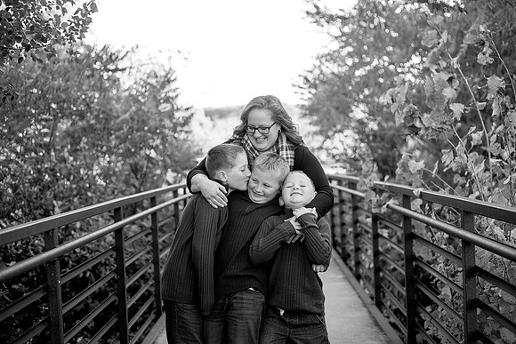 bhostphoto_011_bw