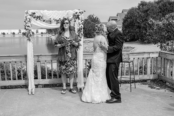 bhostphoto_125_bw