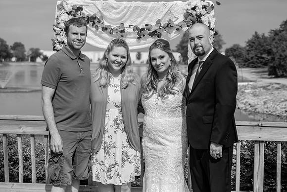 bhostphoto_201_bw