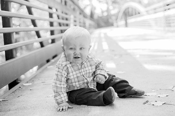 bhostphoto_192_bw