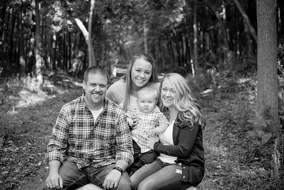 bhostphoto_013_bw