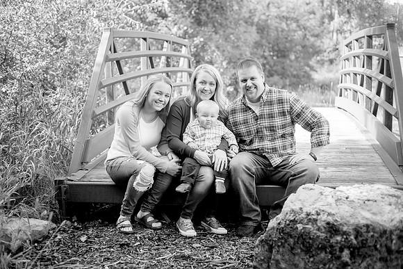bhostphoto_298_bw