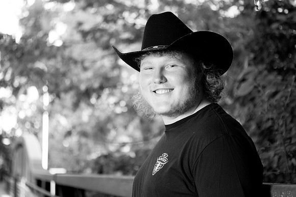bhostphoto_019_bw