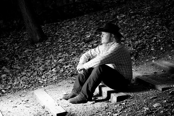 bhostphoto_009_bw
