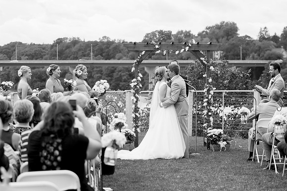 bhostphoto_260_BW