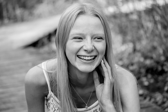 bhostphoto_141_1_bw