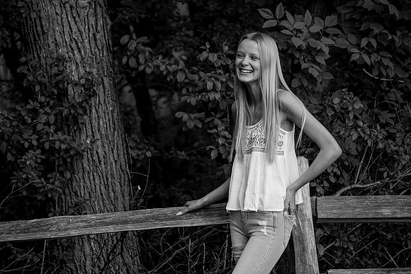 bhostphoto_118_1_bw