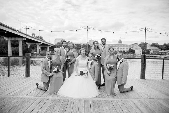 bhostphoto_370_BW