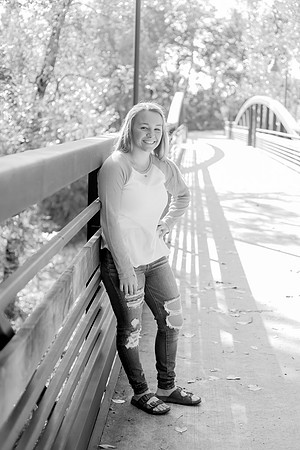 bhostphoto_220_bw