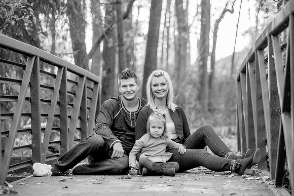 bhostphoto_280_bw