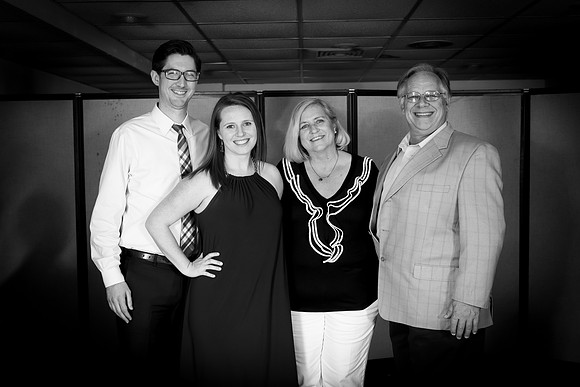 bhostphoto_018_v_BW