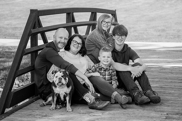 bhostphoto_144_bw