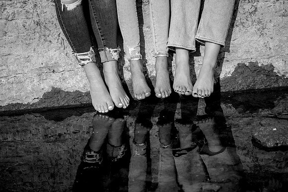 bhostphoto_190_bw
