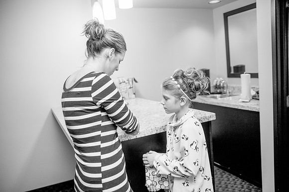 bhostphoto_0058_bw