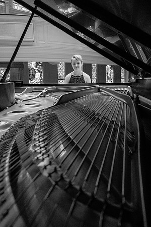 bhostphoto_021_bw