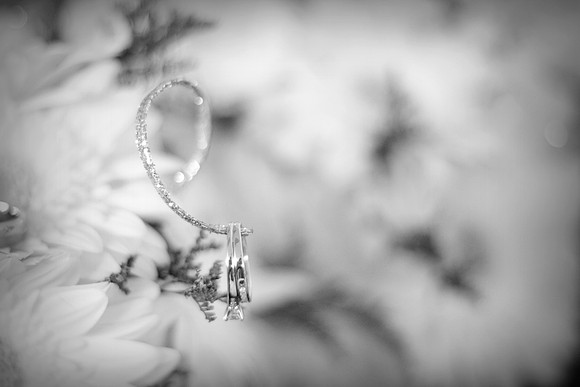 amy_andy_0139_bw