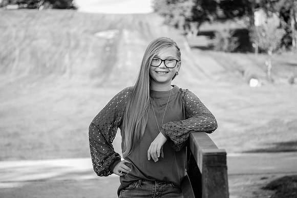 bhostphoto_200_bw