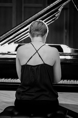 bhostphoto_012_bw