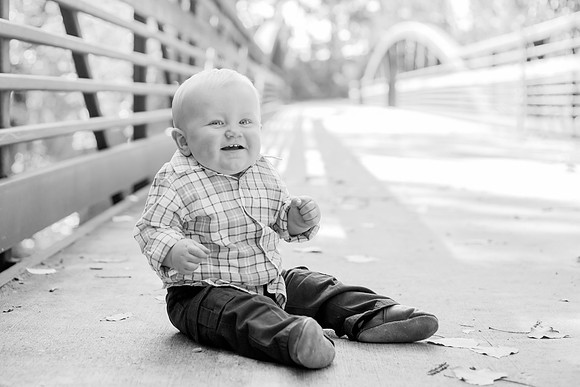 bhostphoto_180_bw