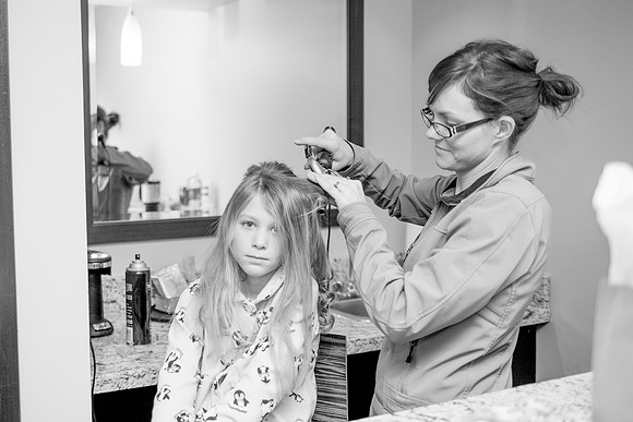 bhostphoto_0004_bw