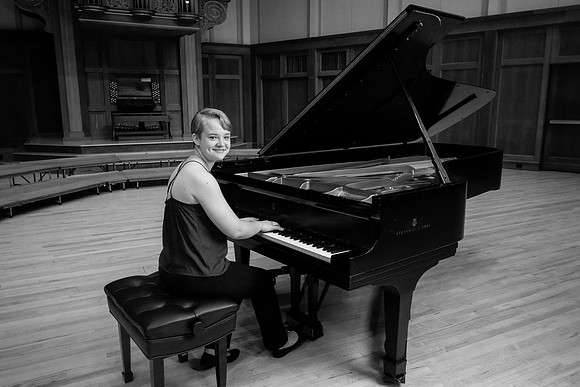bhostphoto_032_bw