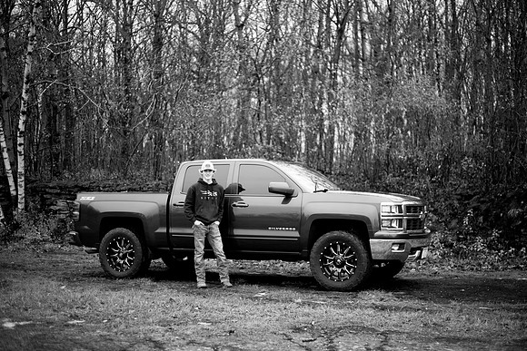 bhostphoto_435_bw