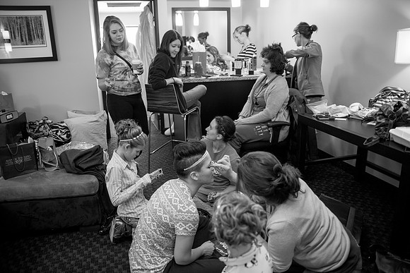 bhostphoto_0107_bw