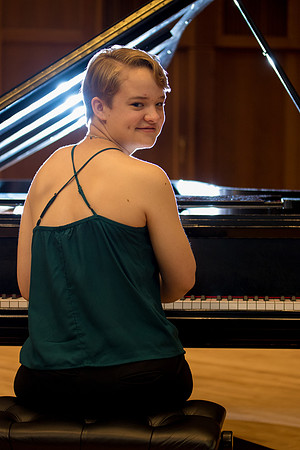 bhostphoto_014
